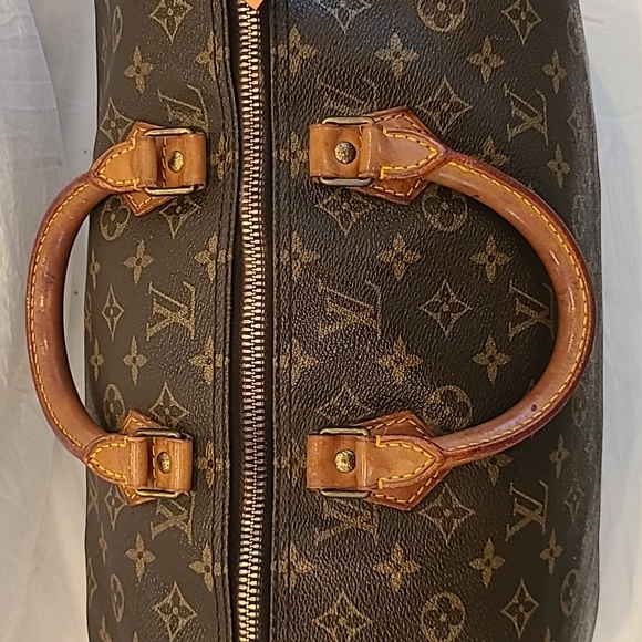 LOUIS VUITTON 1985 VINTAGE MONOGRAM CANVAS SPEEDY 40 BAG WITH LOCK& KEY #304 - Picture 7 of 17
